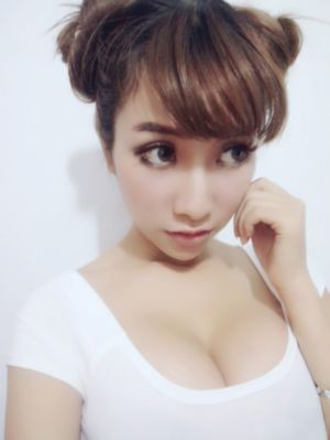 日韩欧免费看a级媓片_超清电影在线观看